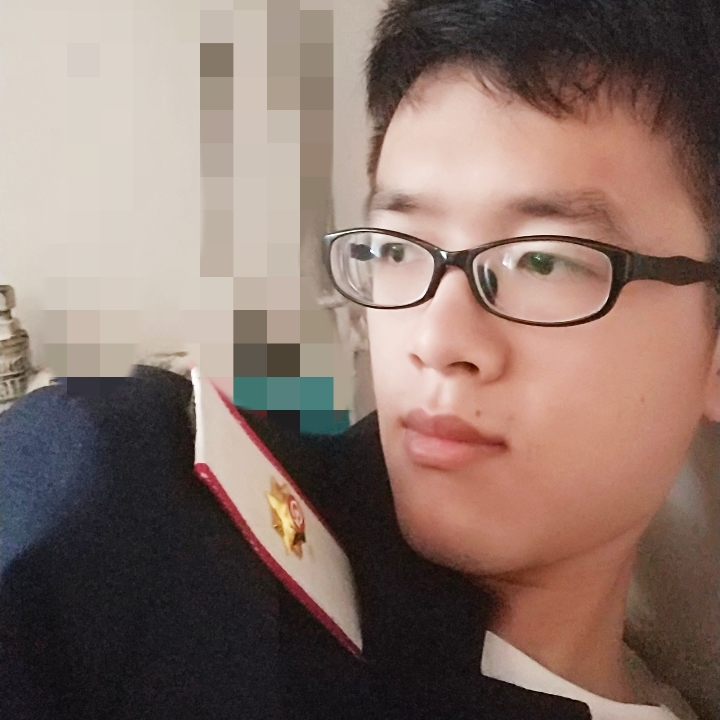俯仰星眸的照片