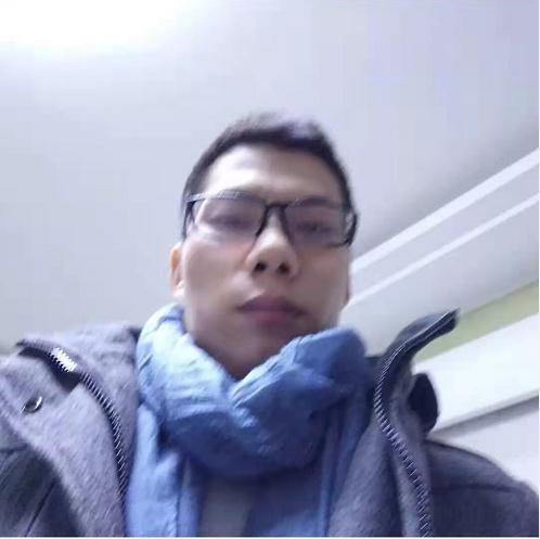 纸鹤挽手含糊的照片