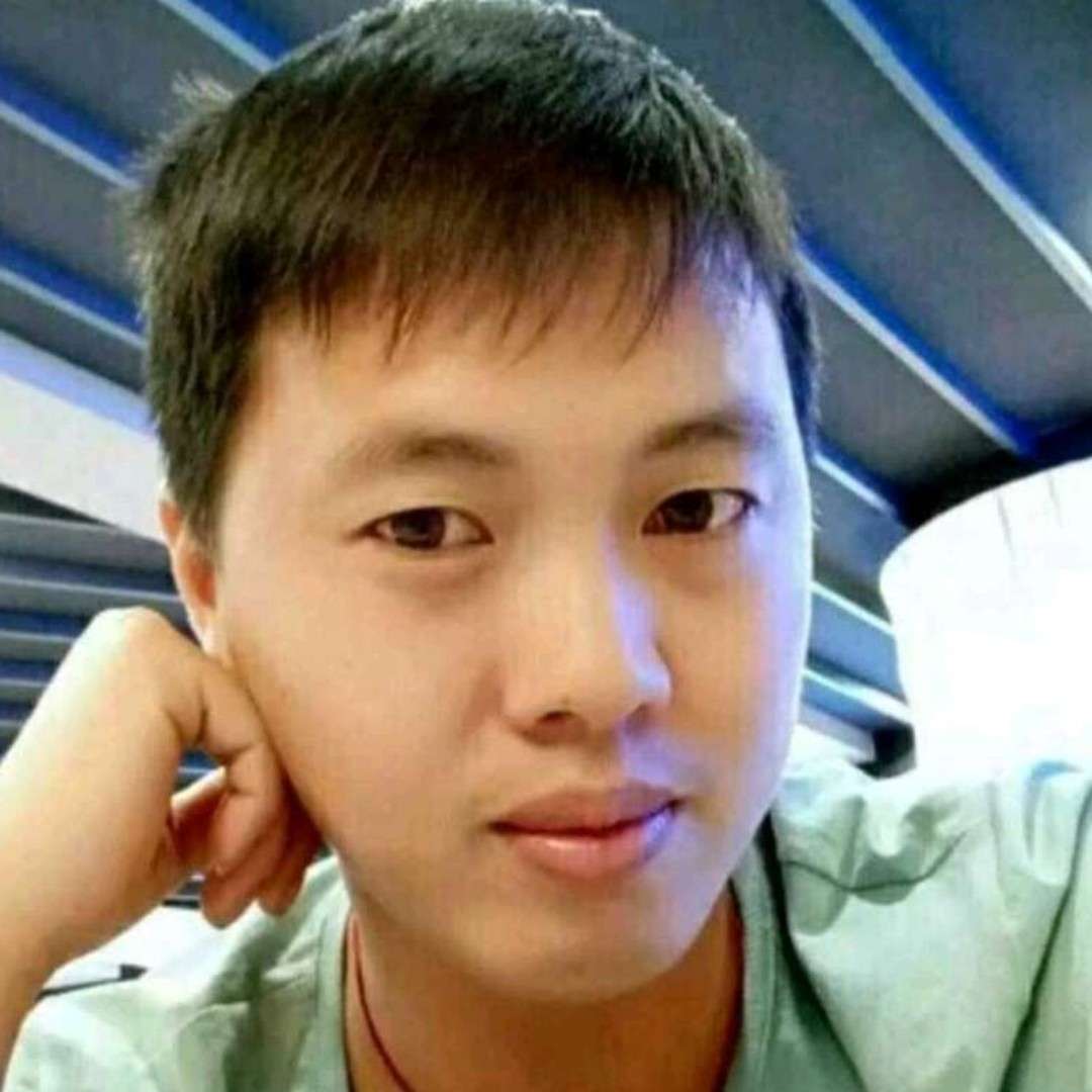 孤独停止百褶的照片