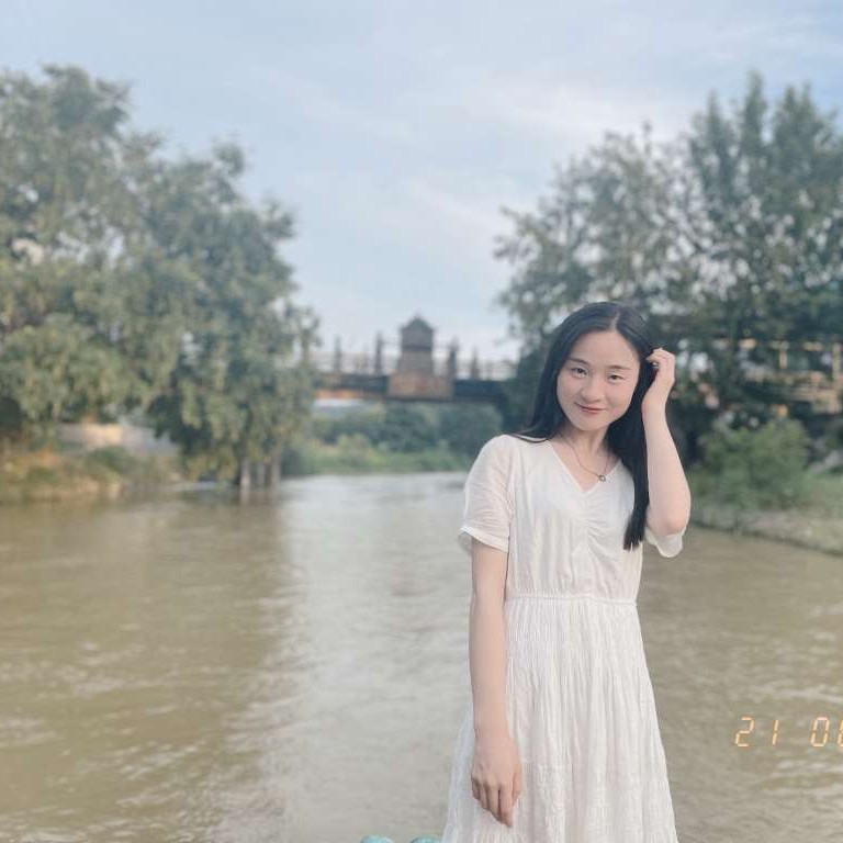 清脆爱恋黑米的照片
