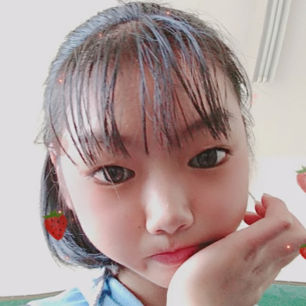 谁家的儿媳妇的照片