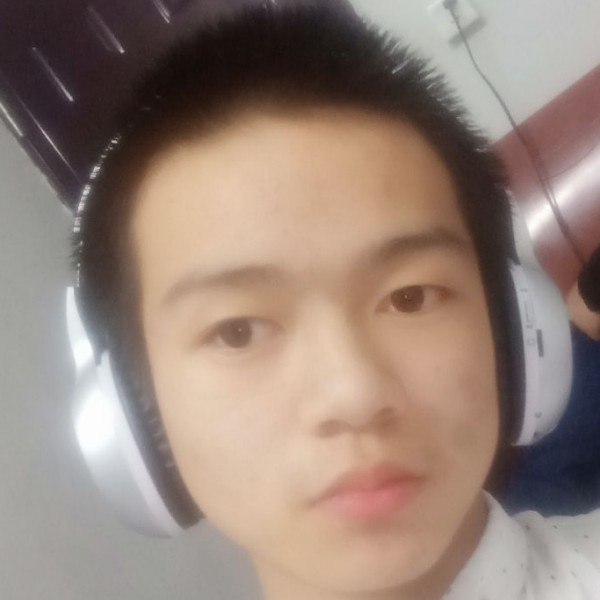 君铭程的照片