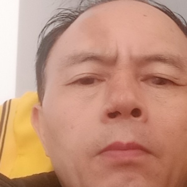 面对人生，郑的照片