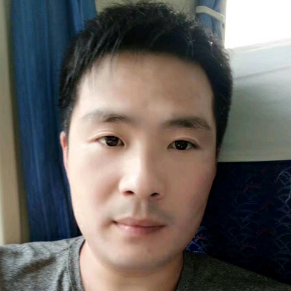 阿丑1的照片