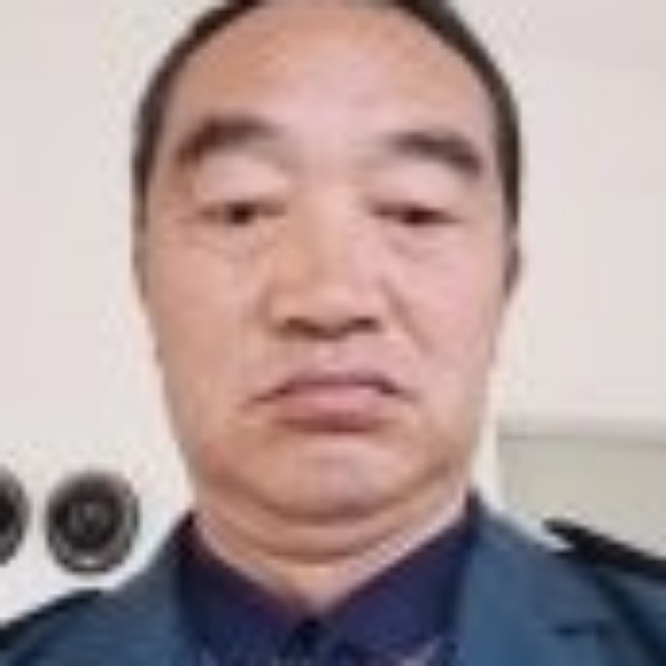 错落月光红尘的照片