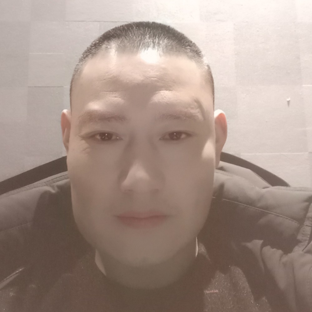 骑着蜗牛上高速哥的照片