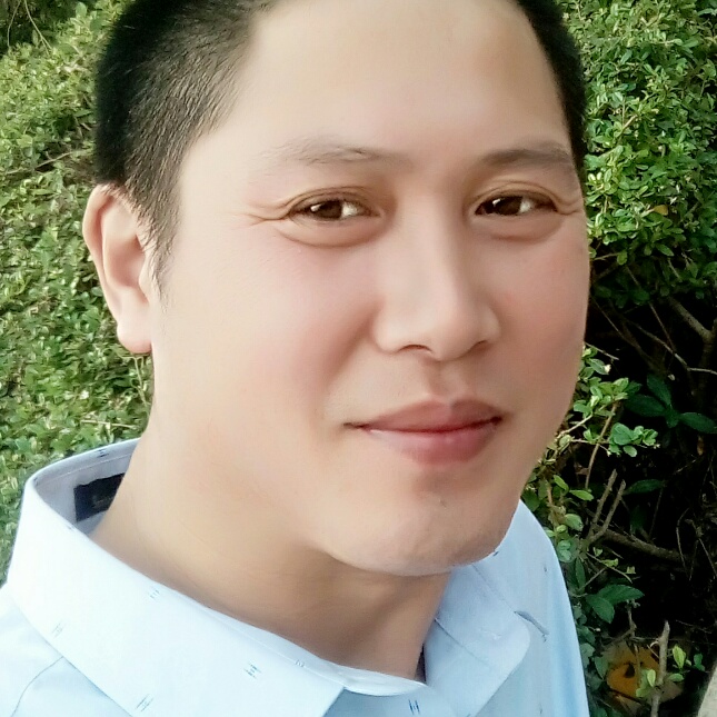 月光强健的照片