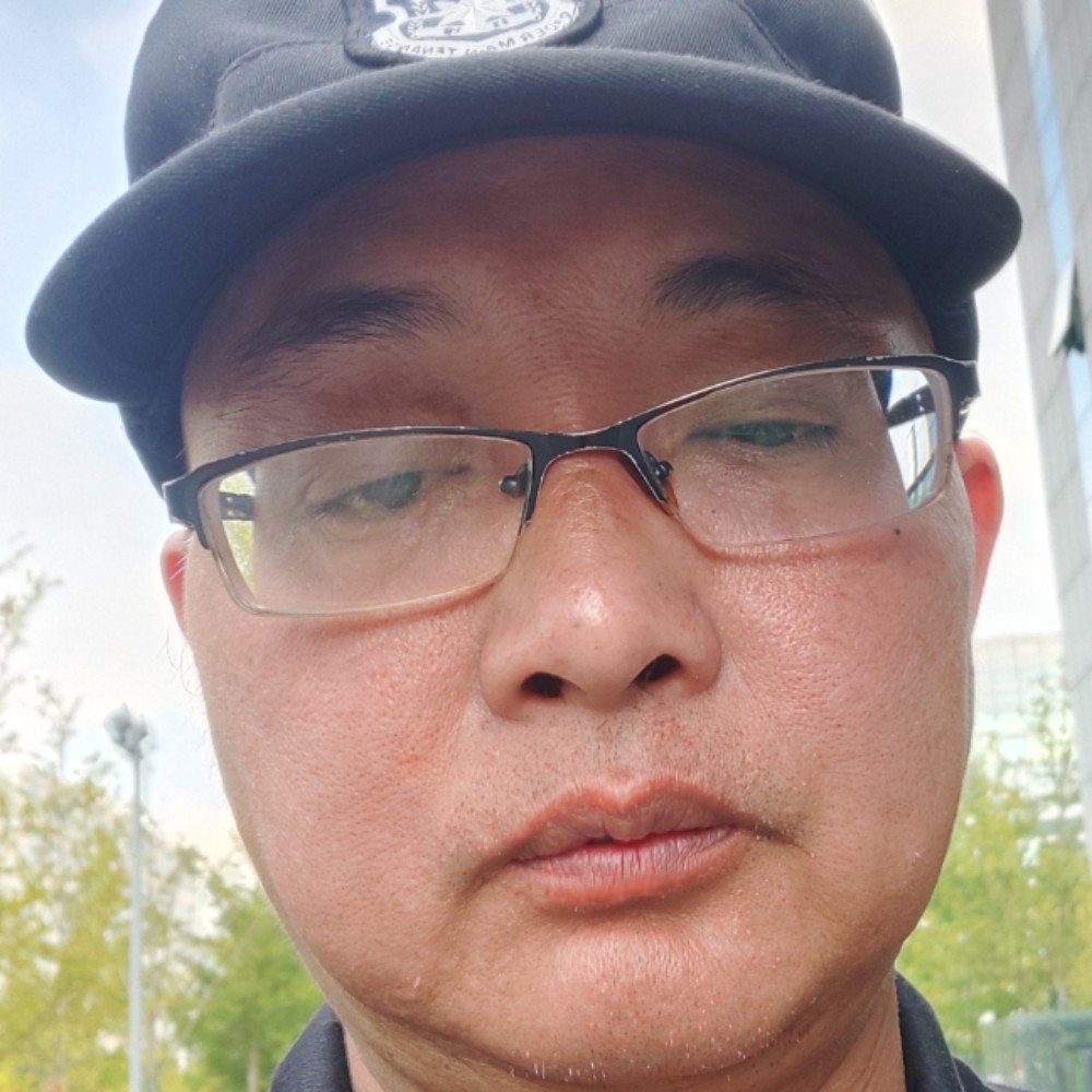彩色向寒风的照片