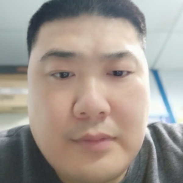 白胖娃的照片