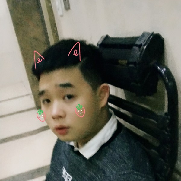 蠱尼的照片