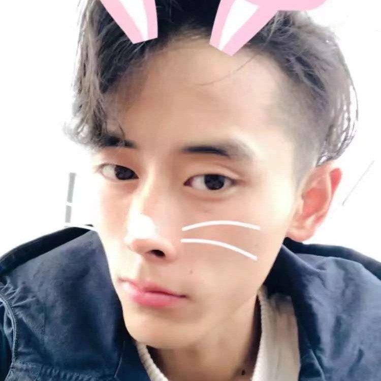 离歌初寒夜未央的照片