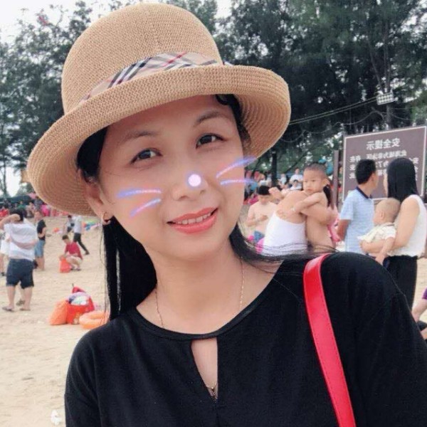 美丽锦瑟的照片