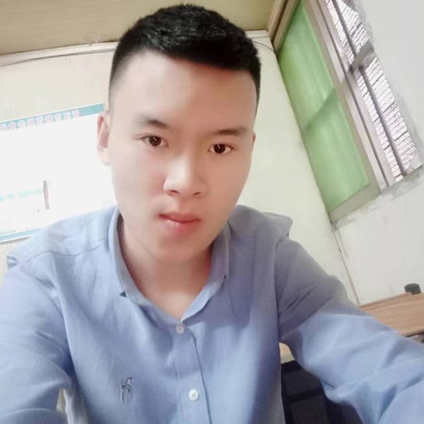 碧蓝蹙眉彩虹的照片