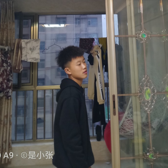 电灯照亮你的照片