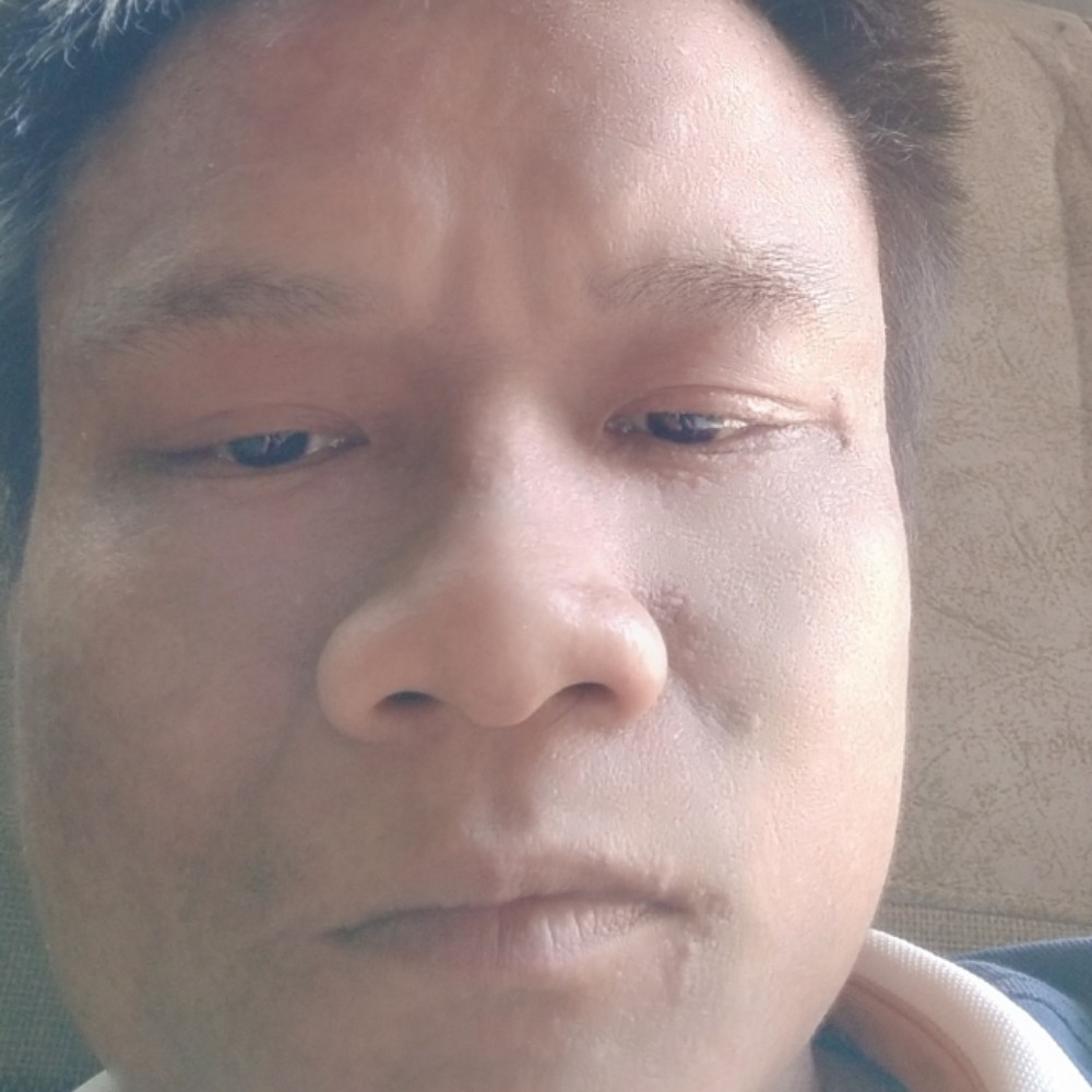 篮球那粗暴的照片