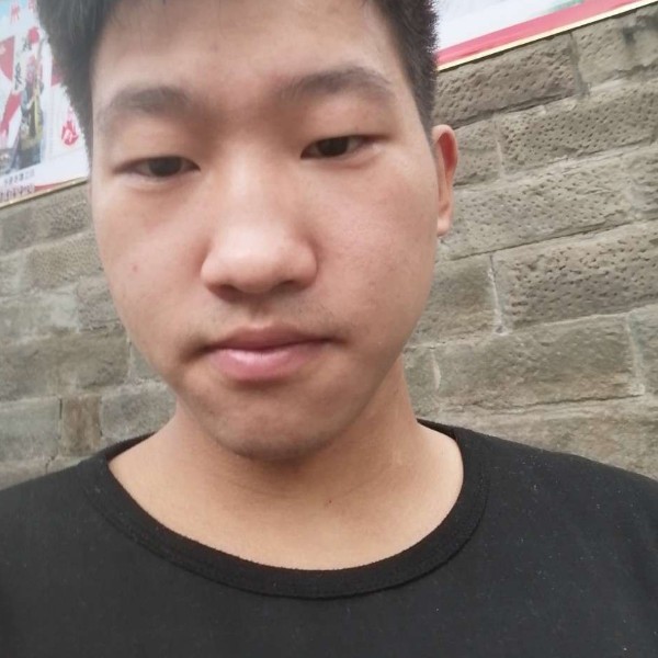 漠然苦恋手套的照片