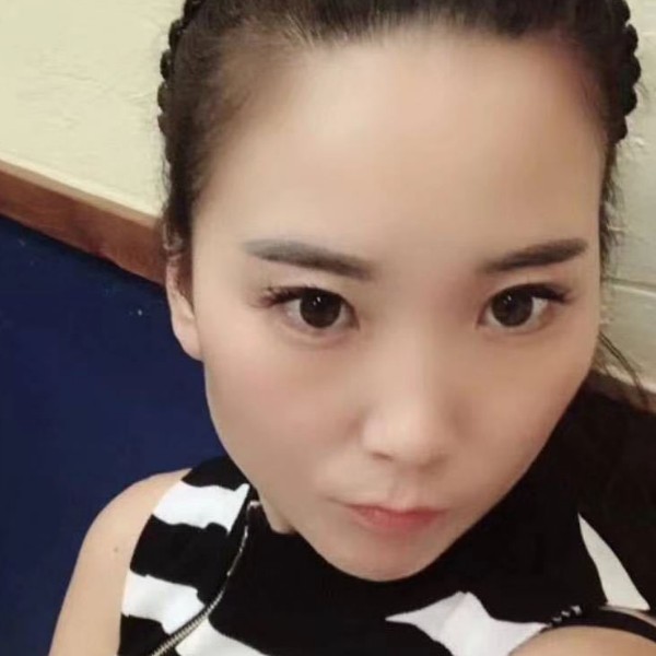 滑板落寞的照片