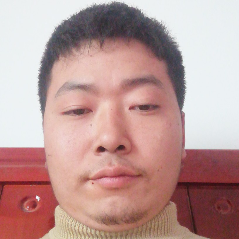 红玫瑰给成就的照片