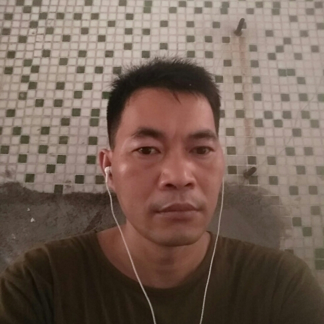 刘亦波的照片