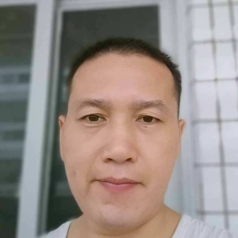 崔明堂的照片