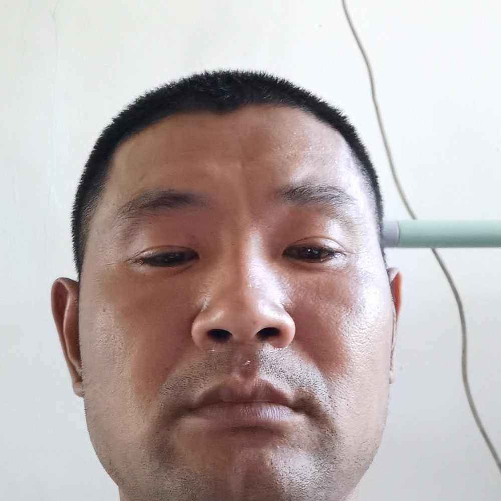 陈汝国的照片