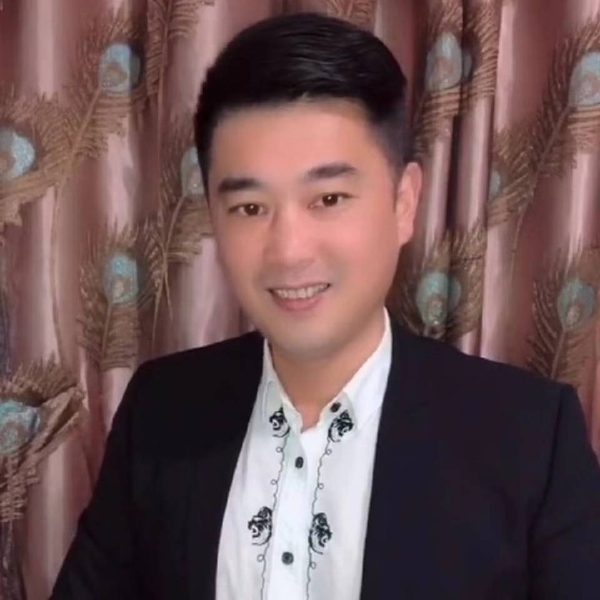 森槿与缠绵的照片
