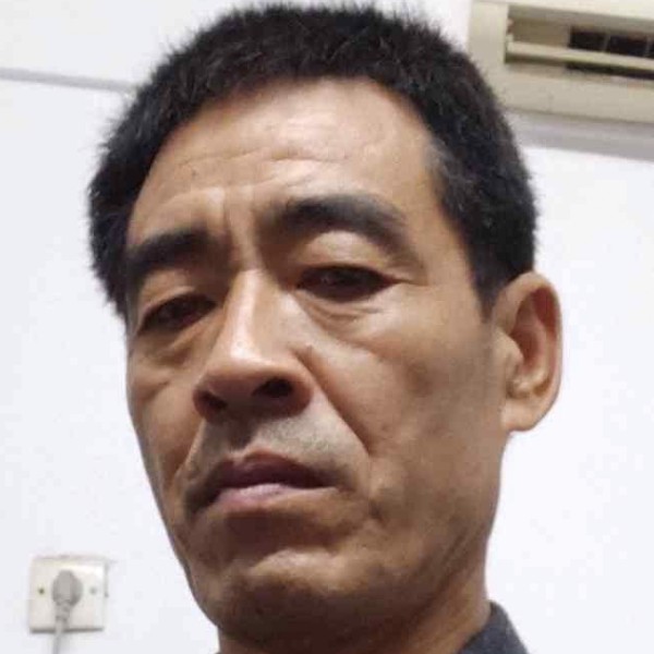 深情爱恋小兔子的照片