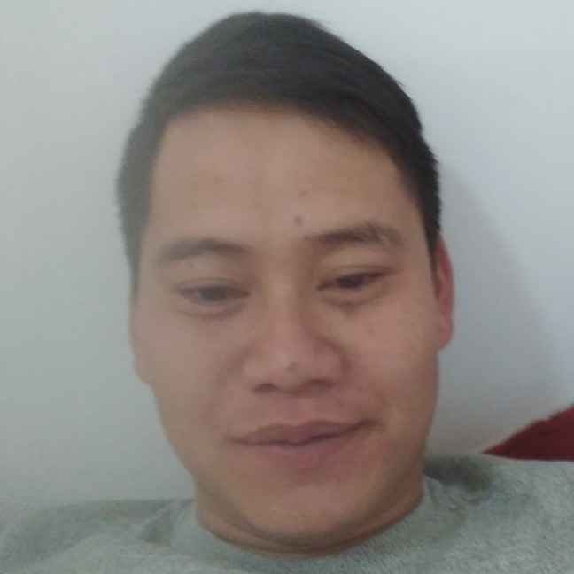 小虾米凝眸美丽的照片