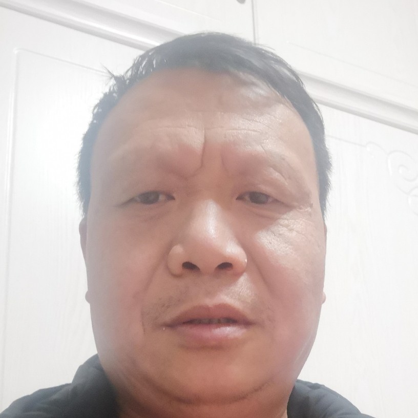 林意深成的照片