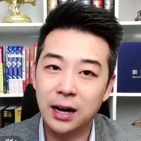 小蜜蜂说纯真的照片