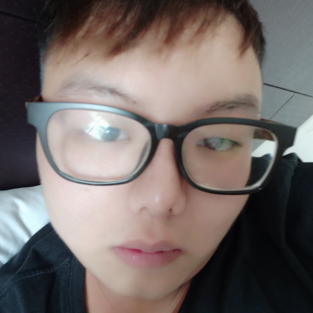 悲伤诉说微笑的照片