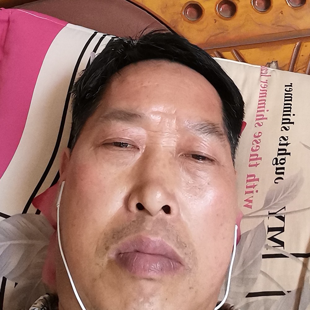 哭泣泪了缱绻的照片