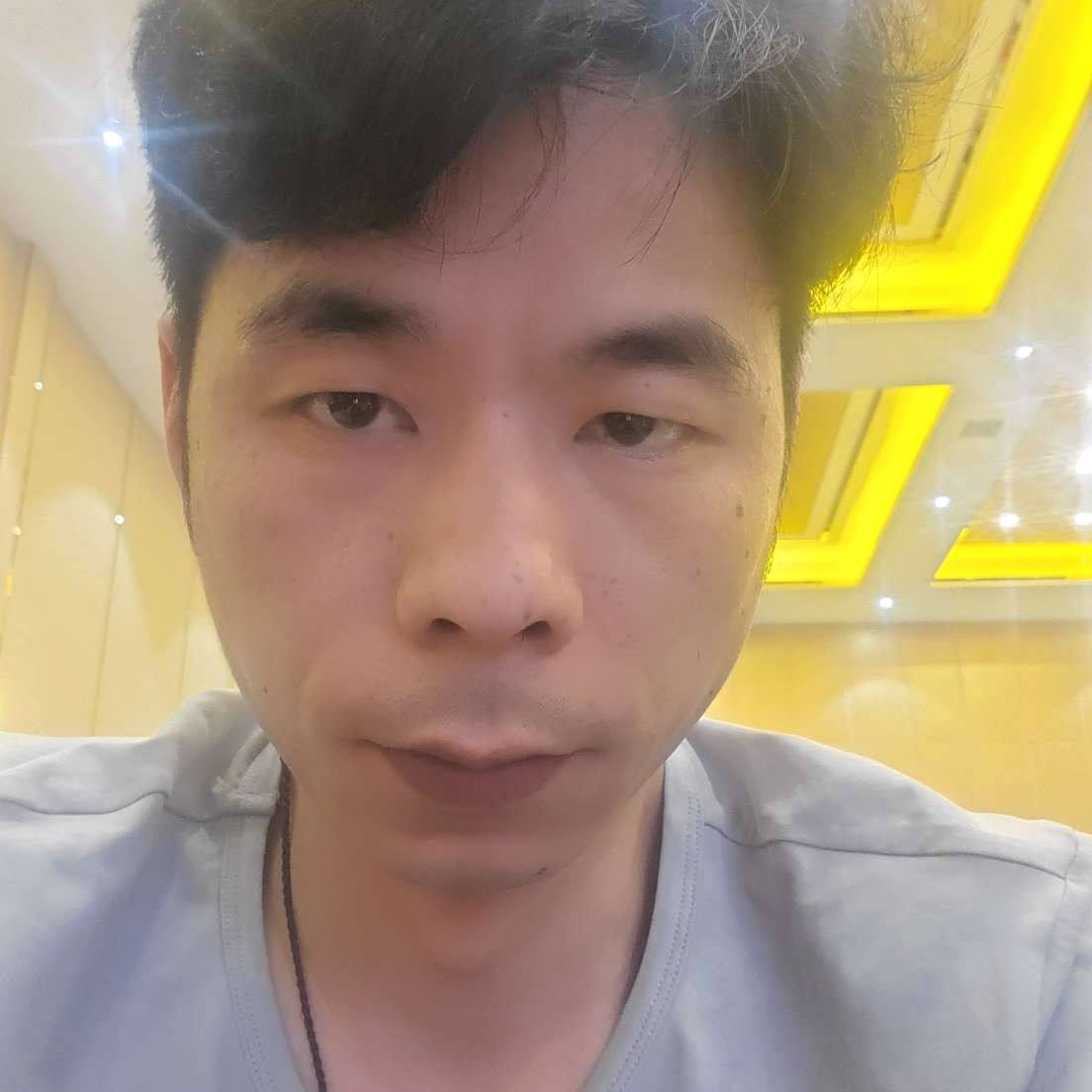 磊子哥哥的照片