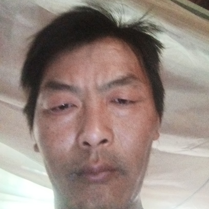 泪雨方尊敬的照片