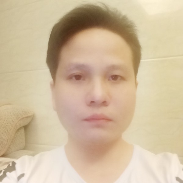 黄锦峰的照片