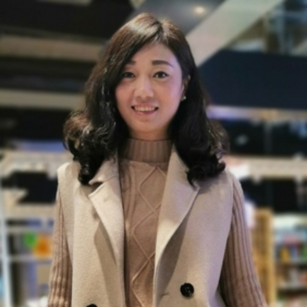 邻丰俏辣妹的照片