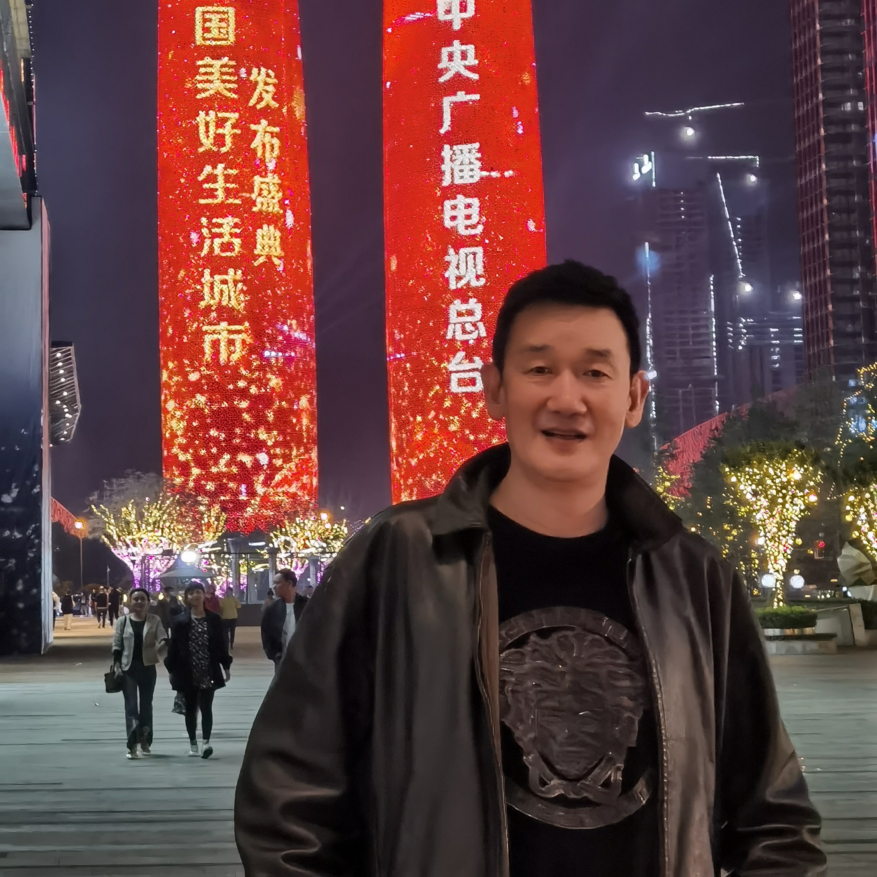 完美等待玫瑰的照片