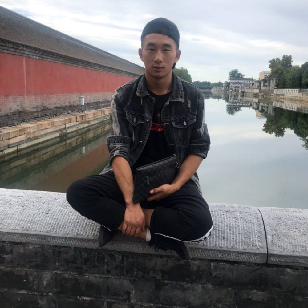 魁梧拾忆铃铛的照片