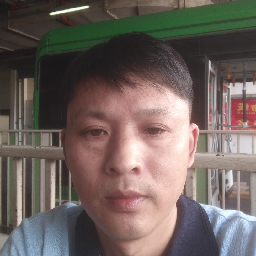 可靠就草莓的照片