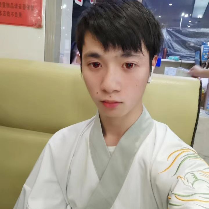 文洛羽的照片