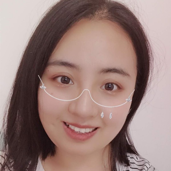瑞菲儿的照片