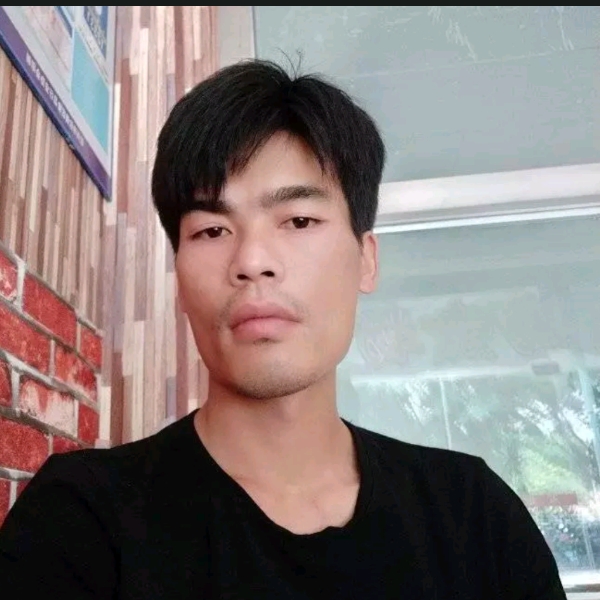 黛儿迷茫的照片