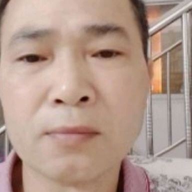 覃世辉的照片