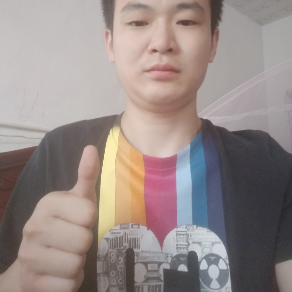 默默向小鸽子的照片