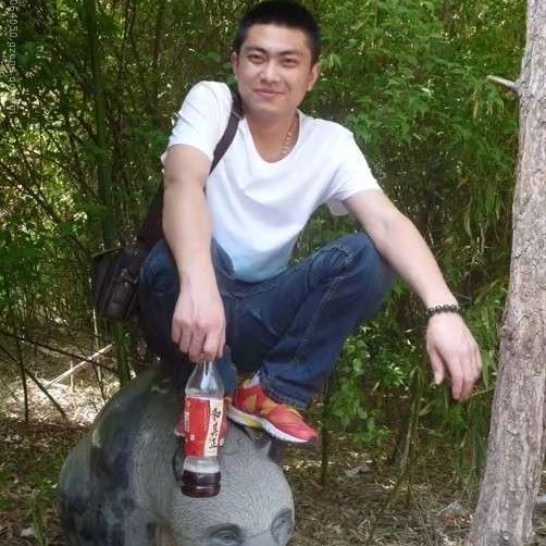 良品男人的照片
