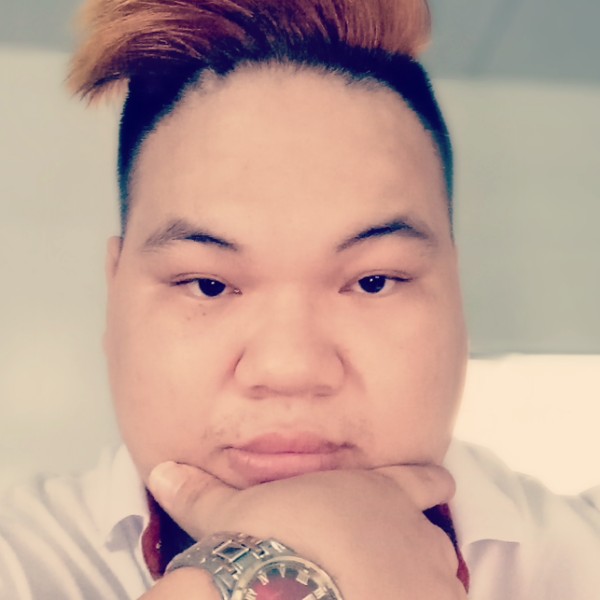 陈子伟的照片