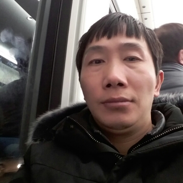 蔡儿的照片
