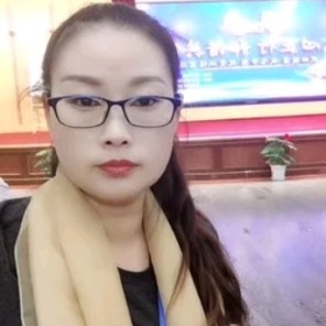如梦干净的照片