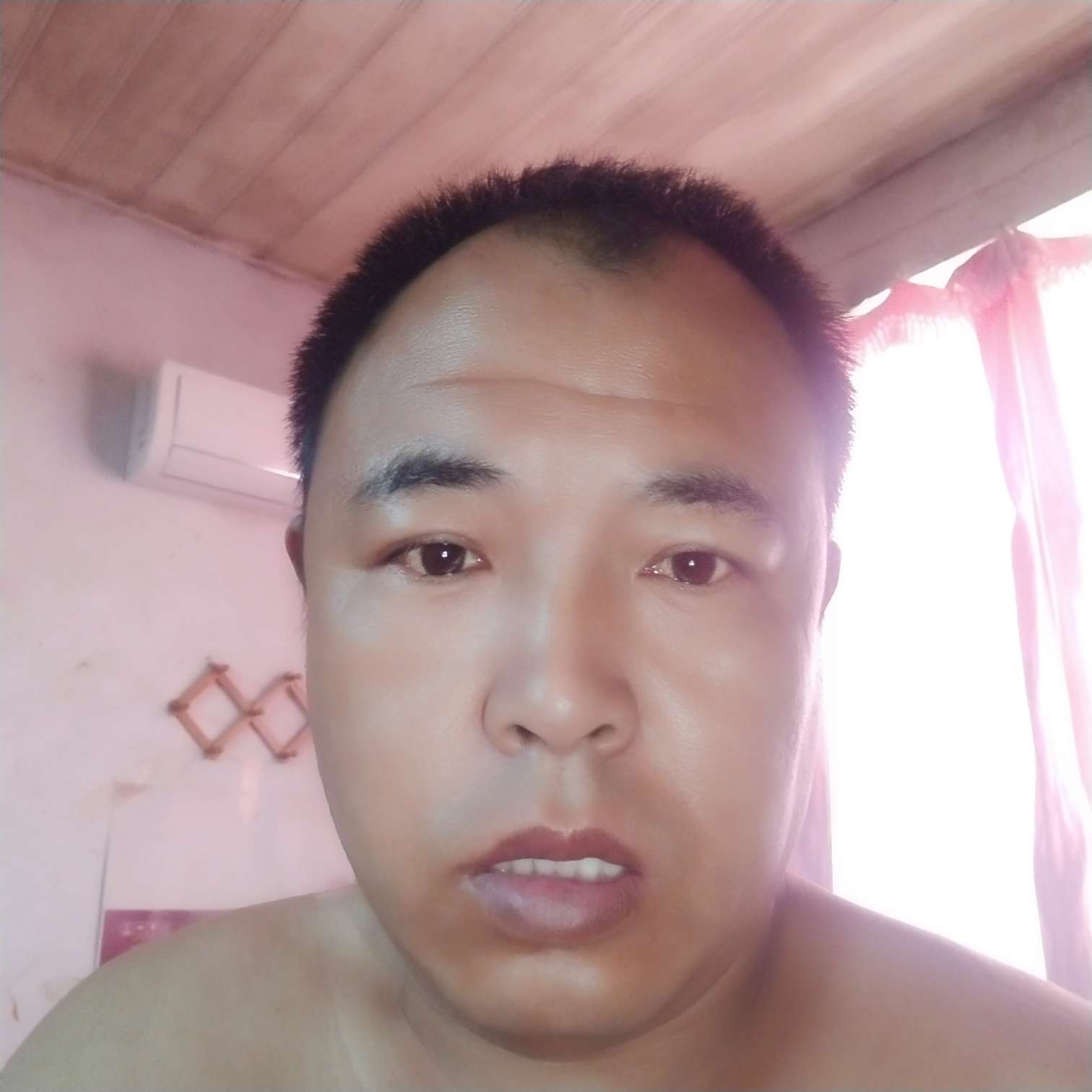 孤独的夜谁陪的照片