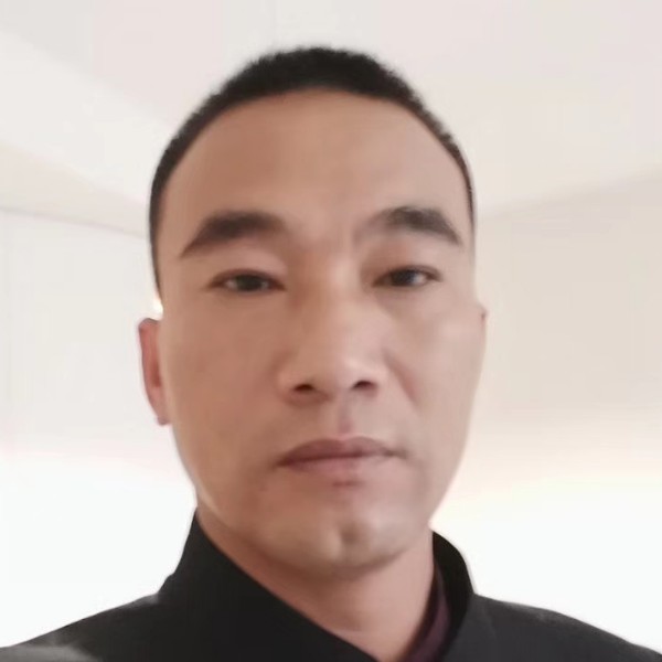 孤舟笠雪的照片